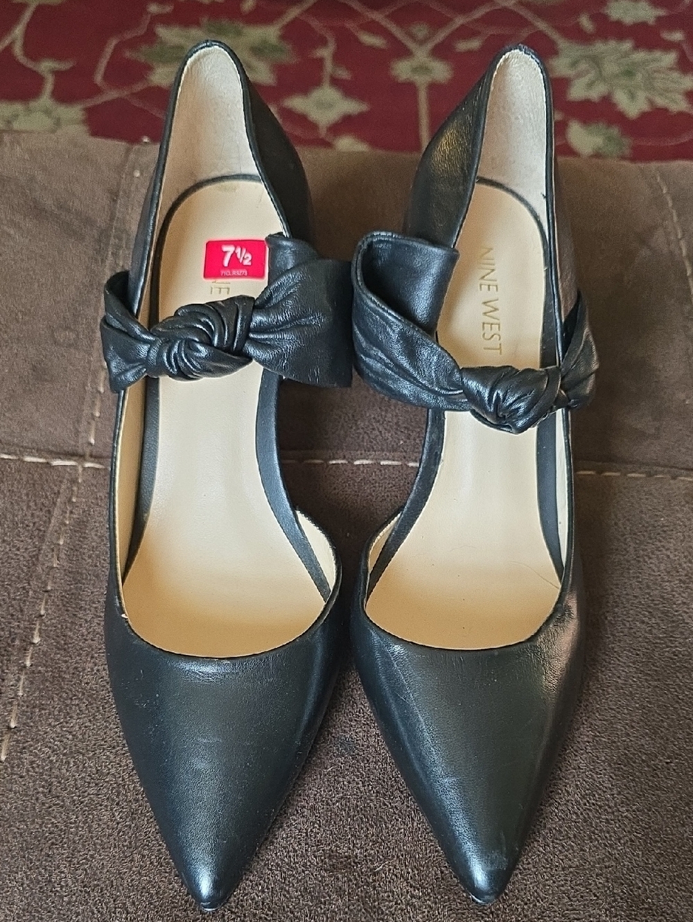 Nine West Black Pointed-Toe Knotted Strap Pumps
